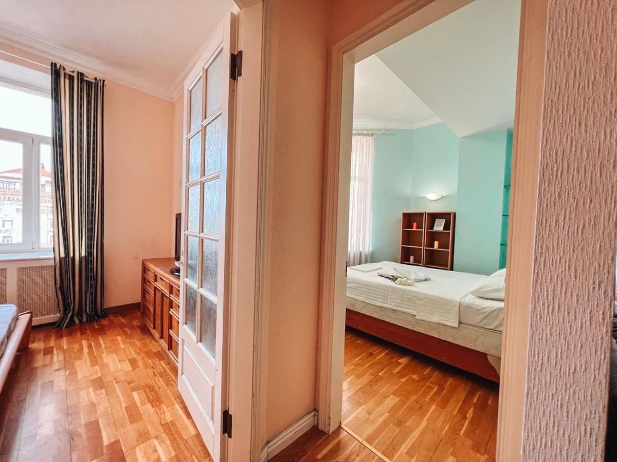 Apartments Rentals Ukraine On Kreshchatik เคียฟ ภายนอก รูปภาพ