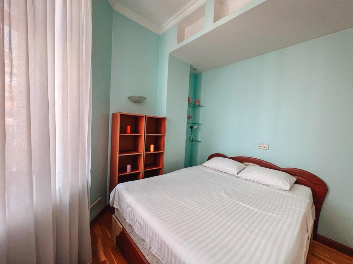 Apartments Rentals Ukraine On Kreshchatik เคียฟ ภายนอก รูปภาพ