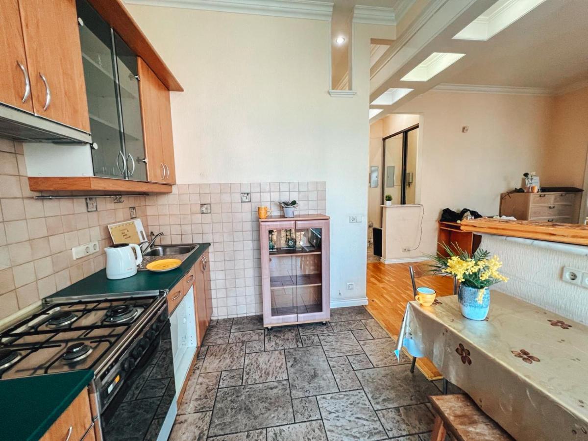Apartments Rentals Ukraine On Kreshchatik เคียฟ ภายนอก รูปภาพ
