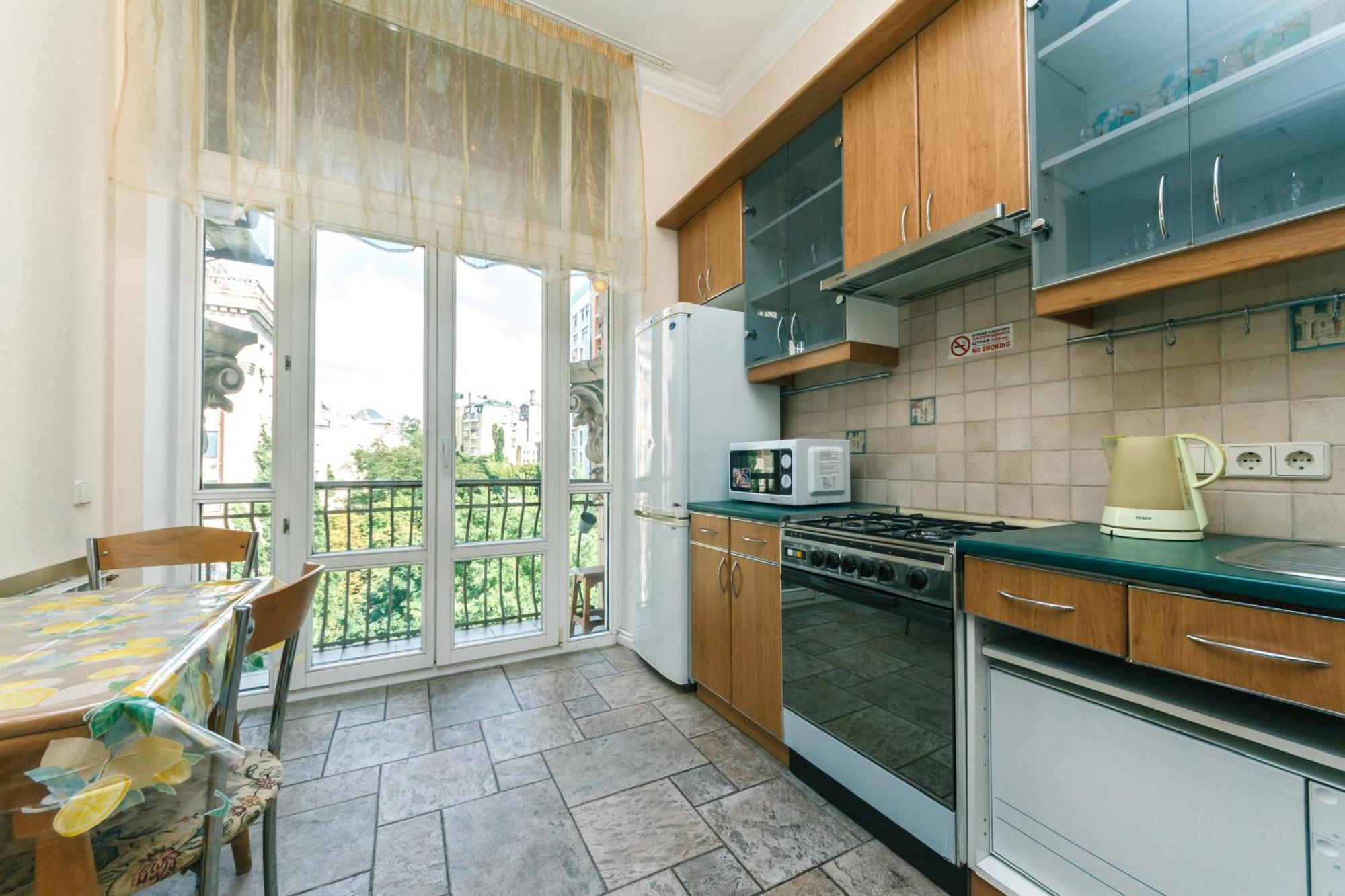 Apartments Rentals Ukraine On Kreshchatik เคียฟ ห้อง รูปภาพ