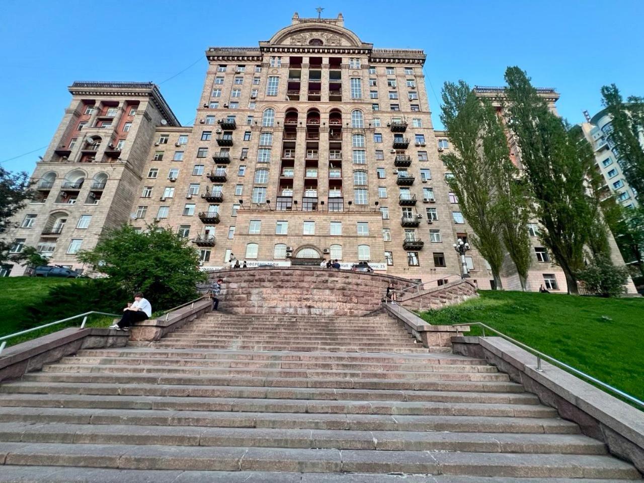 Apartments Rentals Ukraine On Kreshchatik เคียฟ ภายนอก รูปภาพ