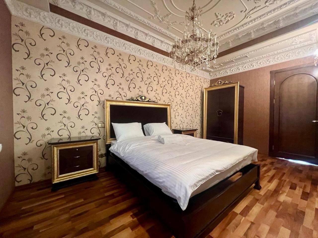 Apartments Rentals Ukraine On Kreshchatik เคียฟ ภายนอก รูปภาพ