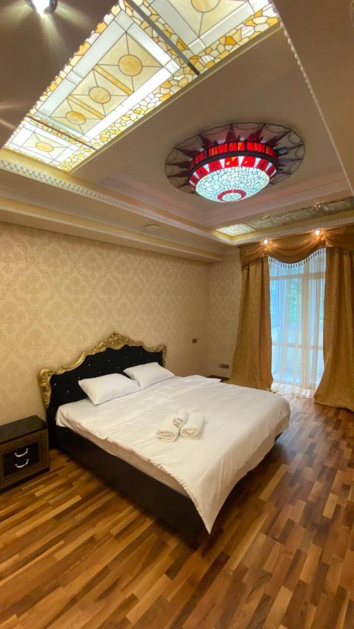 Apartments Rentals Ukraine On Kreshchatik เคียฟ ภายนอก รูปภาพ