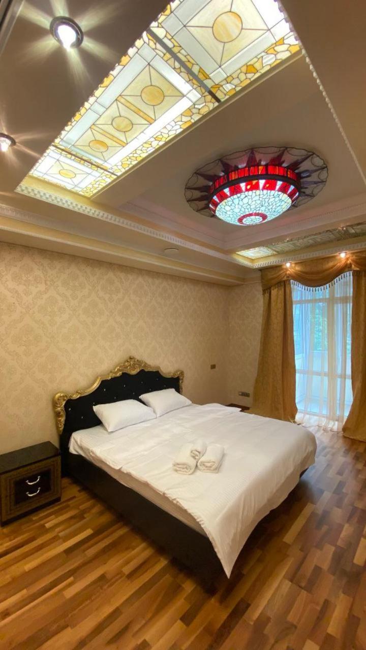 Apartments Rentals Ukraine On Kreshchatik เคียฟ ภายนอก รูปภาพ